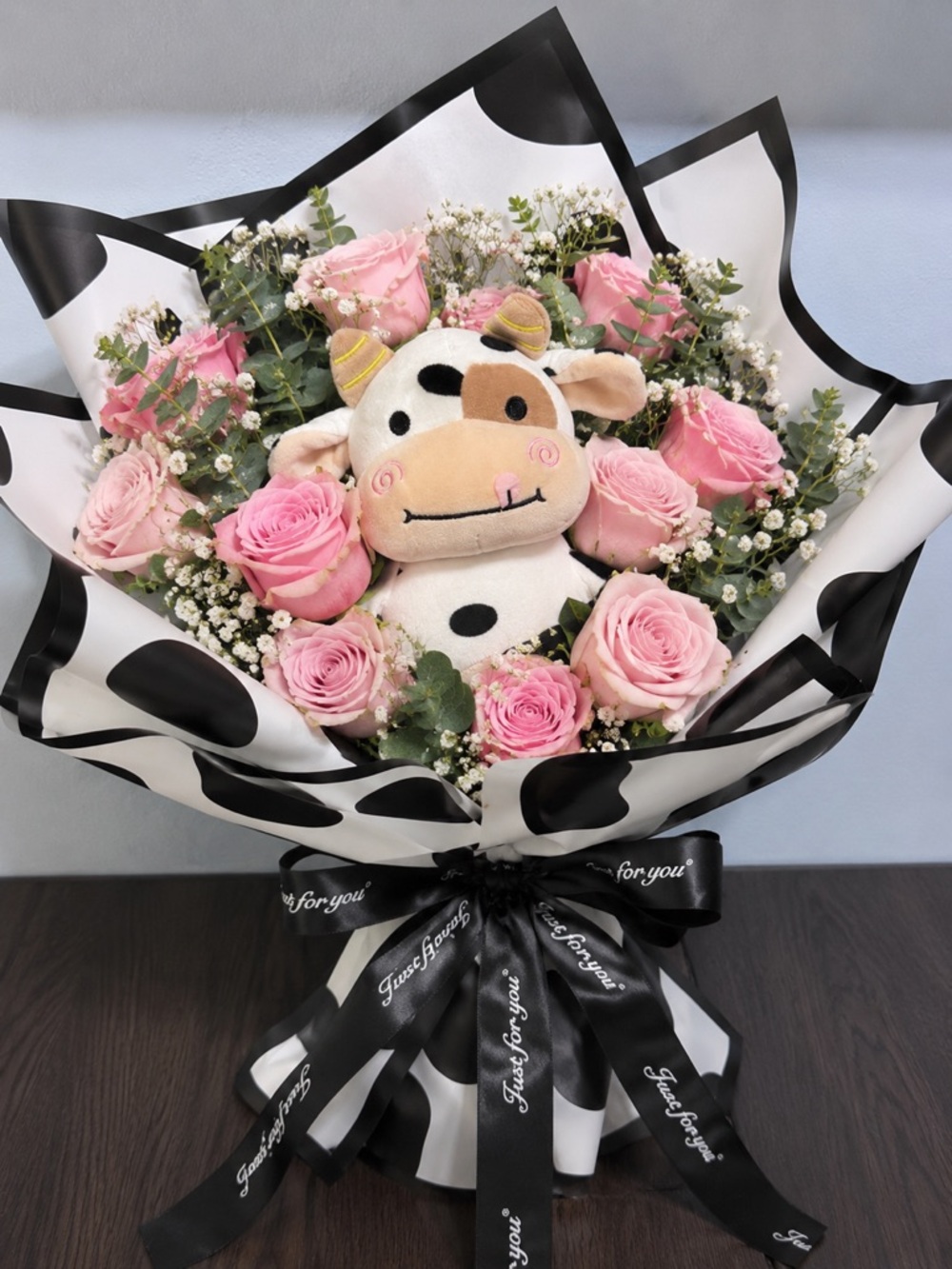 Cow Bouquet DIY Kit 10 Wrapping Sheets + Plush Cow + 4 Yards Ribbon